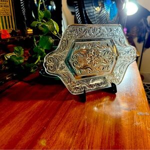 Vintage Crystal Glass  Sandwich Serving Tray Indiana Glass